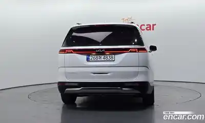 Kia Canival 2023 2.2 гидро в Москве № 133433, миниатюра 4
