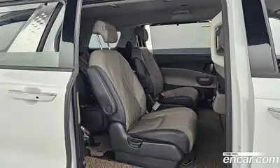 Kia Canival 2024 3.5 гидро в Москве № 133473, миниатюра 12