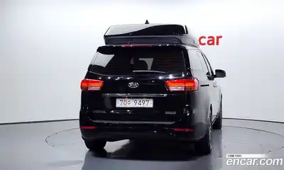 Kia Canival 2016 2.2 гидро в Москве № 133501, миниатюра 4