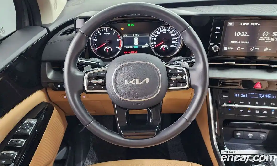 Kia Canival 2023 2.2 гидро в Москве № 133508, фото 13