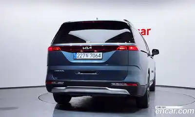 Kia Canival 2023 2.2 гидро в Москве № 133508, миниатюра 4