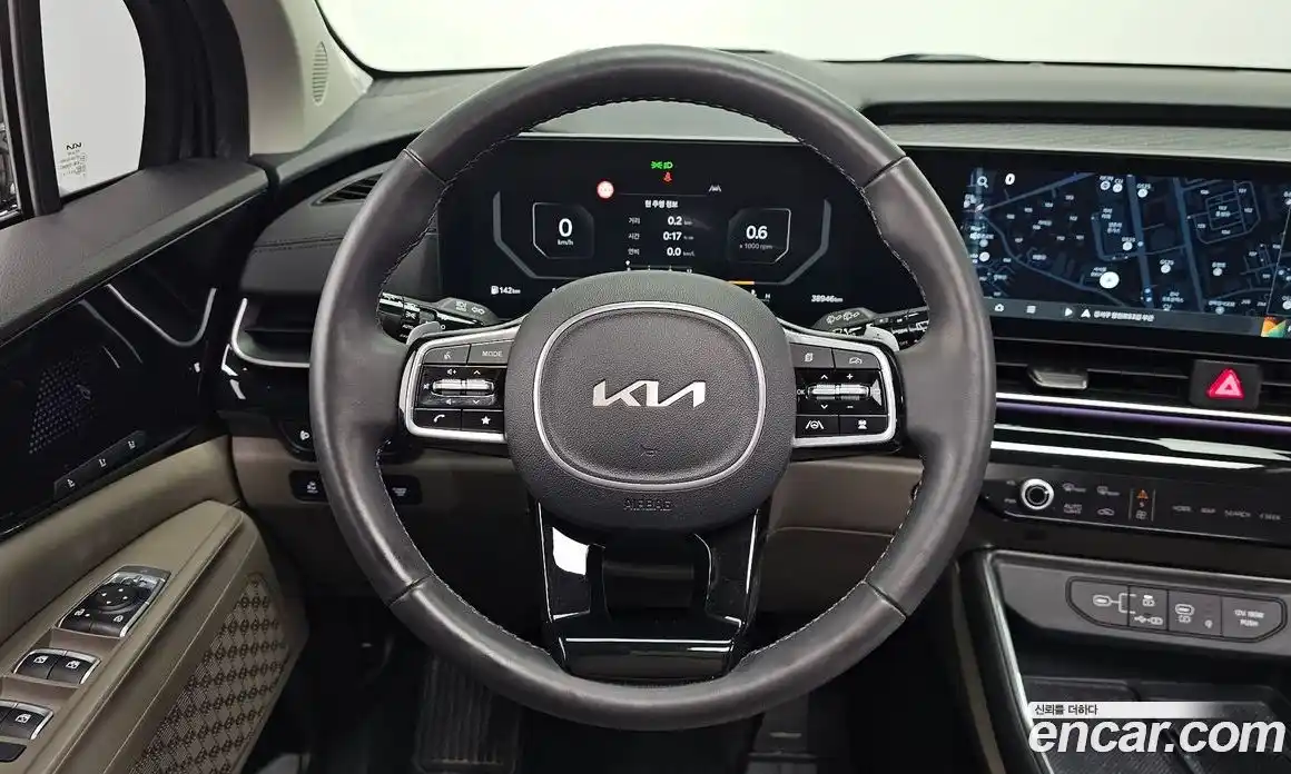 Kia Canival 2023 3.5 гидро в Москве № 133555, фото 13