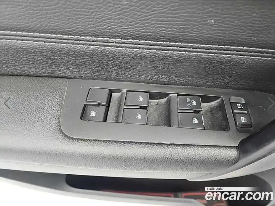 Chevrolet Captiva 2015 2.0 гидро в Москве, фото 16
