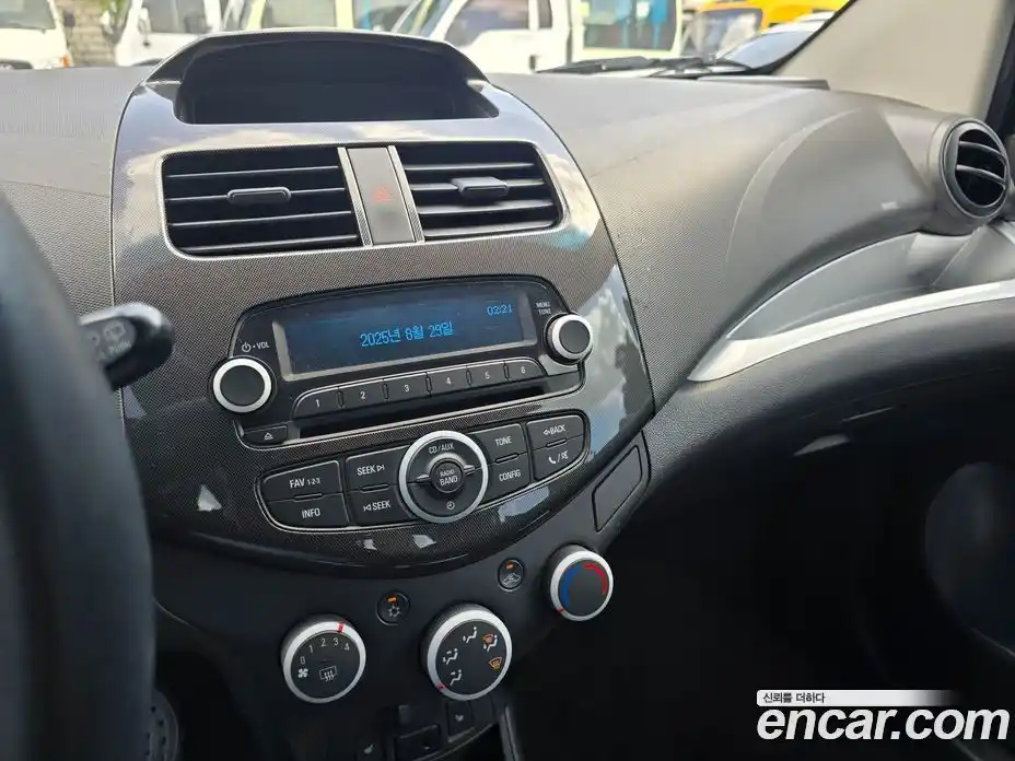 Chevrolet Spark 2014 1.0 гидро в Москве № 1402104, фото 9