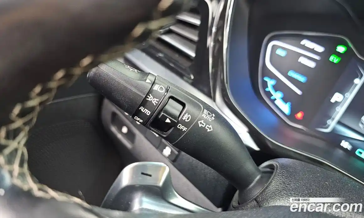 Kia Niro 2019 1.6 гидро в Москве № 1418431, фото 27