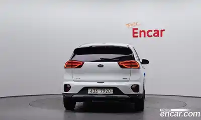 Kia Niro 2019 1.6 гидро в Москве № 1418431, миниатюра 4