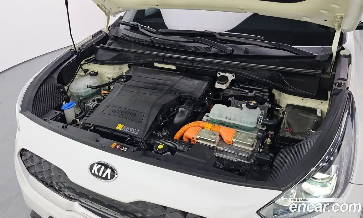 Kia Niro 2019 1.6 гидро в Москве № 1418431, фото 6