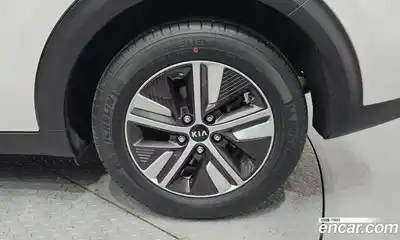 Kia Niro 2019 1.6 гидро в Москве № 1418431, миниатюра 7