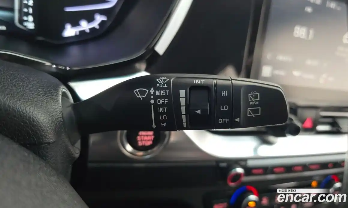 Kia Niro 2021 1.6 гидро в Москве, фото 23