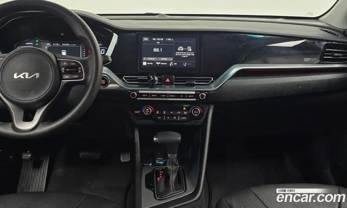 Kia Niro 2021 1.6 гидро в Москве, фото 26