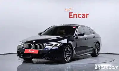 BMW 5-Series, 2023