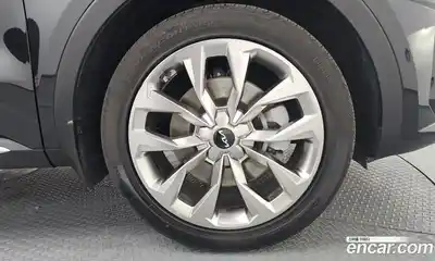 Kia Sorento 2023 2.5 гидро в Москве № 1538810, миниатюра 7