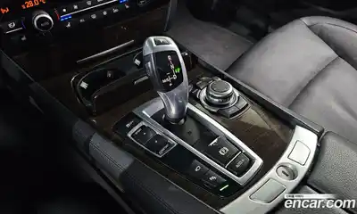 BMW 7-Series 2010 3.0 гидро в Москве, миниатюра 9