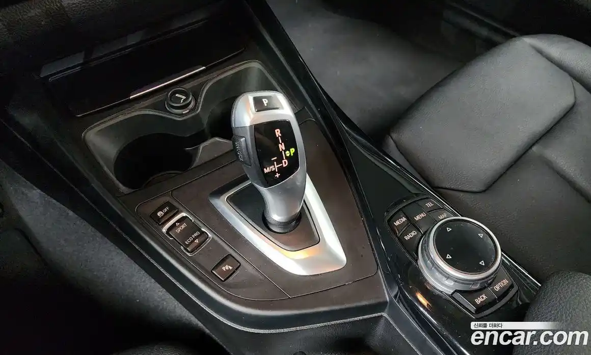 BMW 1-Series 2014 2.0 гидро в Москве, фото 9