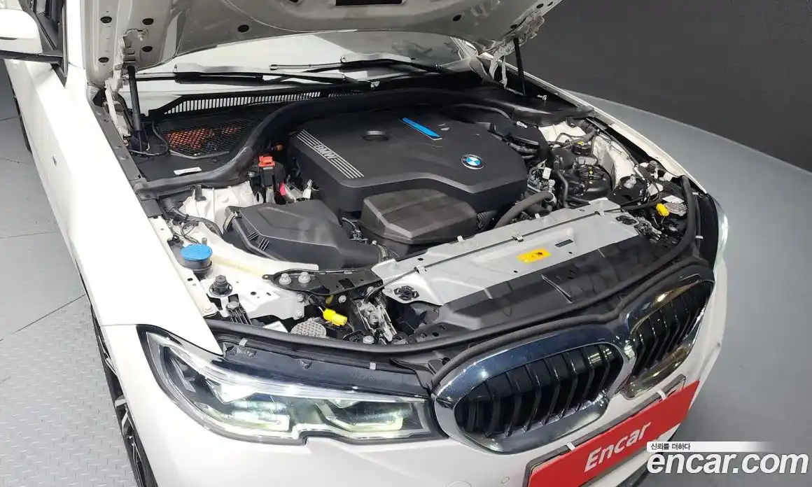 BMW 3-Series 2021 2.0 гидро в Москве, фото 6