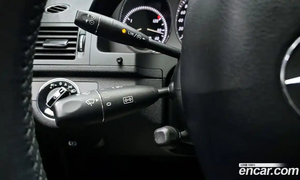 Mercedes-Benz C-Class 2010 1.8 гидро в Москве, фото 17