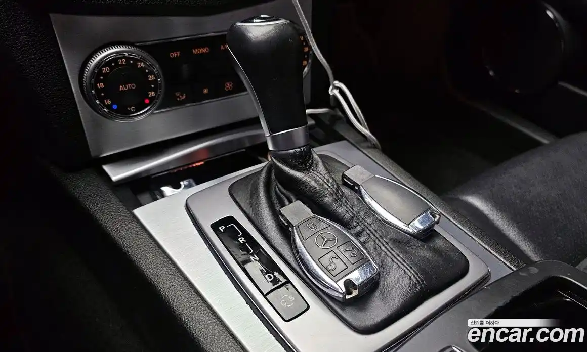 Mercedes-Benz C-Class 2010 1.8 гидро в Москве, фото 9