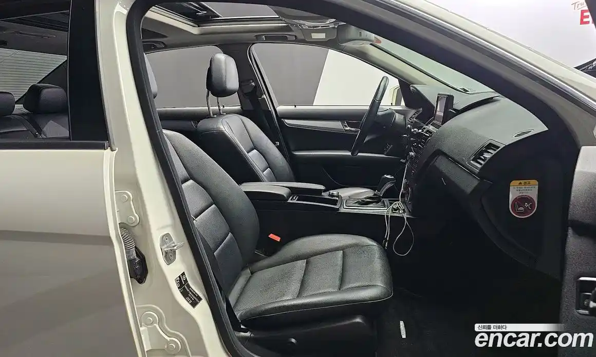 Mercedes-Benz C-Class 2010 1.8 гидро в Москве, фото 10