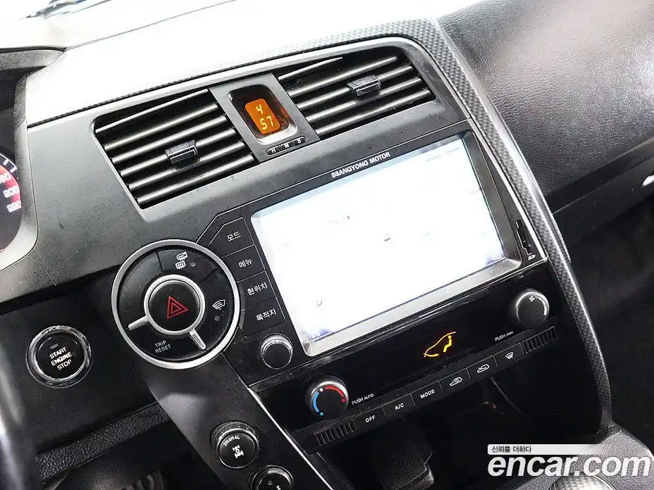 SsangYong Korando 2015 2.0 гидро в Москве № 1613549, фото 9