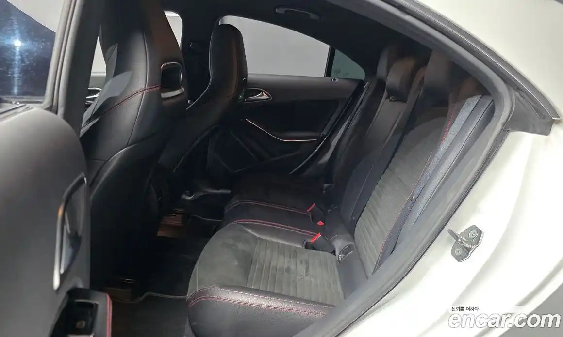 Mercedes-Benz CLA-Class 2018 2.0 гидро в Москве, фото 12