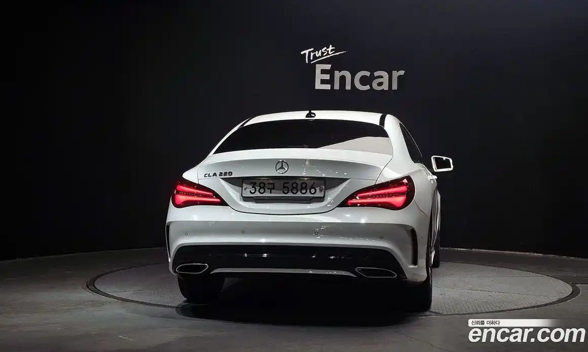 Mercedes-Benz CLA-Class 2018 2.0 гидро в Москве, фото 4