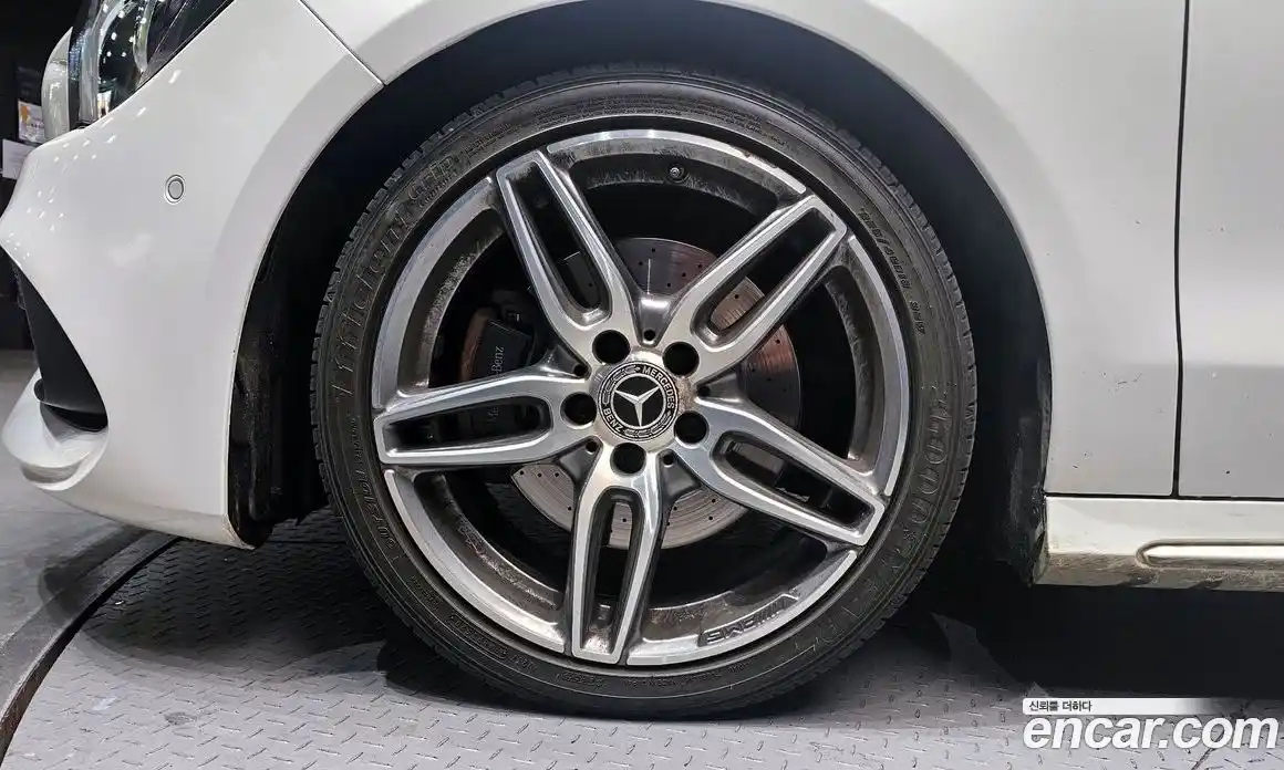 Mercedes-Benz CLA-Class 2018 2.0 гидро в Москве, фото 5