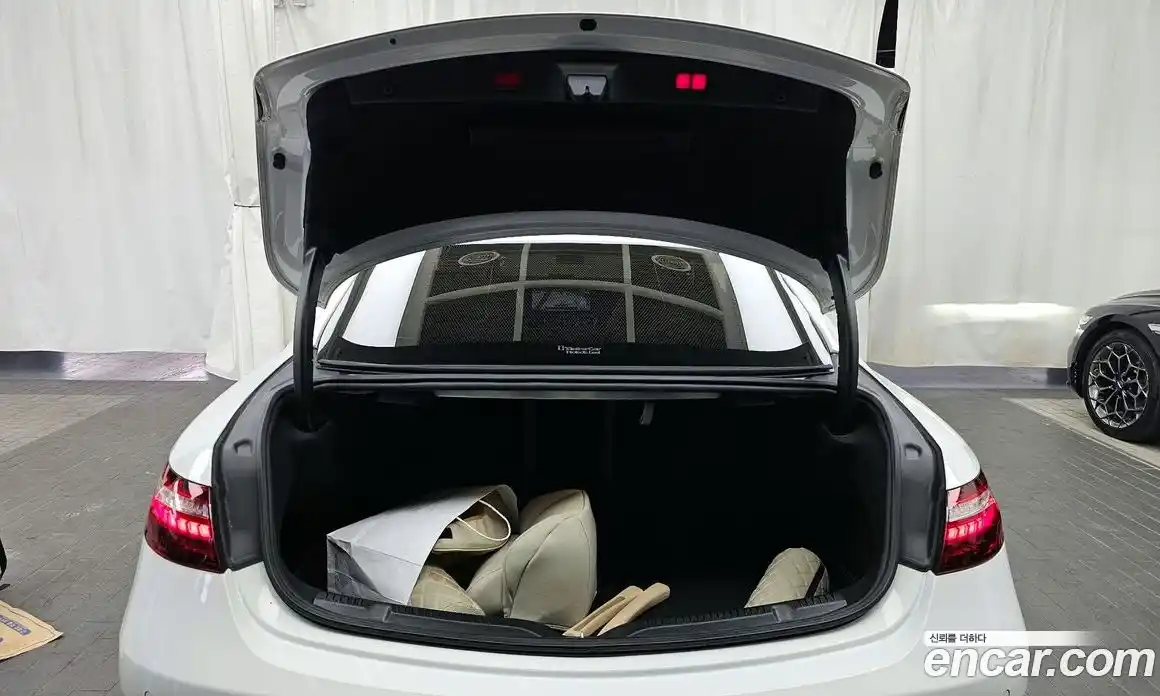 Mercedes-Benz E-Class 2021 3.0 гидро в Москве № 162036, фото 20