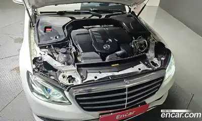 Mercedes-Benz E-Class 2016 1.9 гидро в Москве № 162038, миниатюра 6