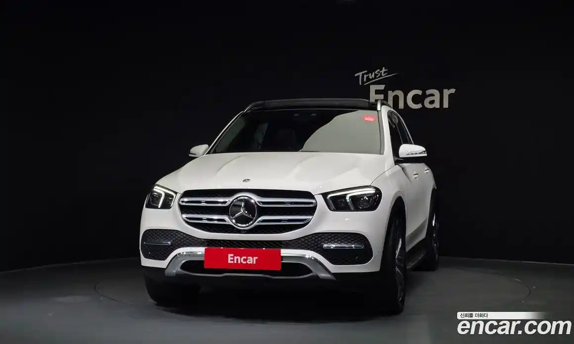Mercedes-Benz GLE-Class 2023 2.0 гидро в Москве № 162054, фото 3