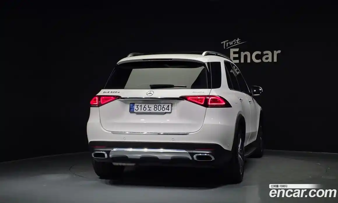 Mercedes-Benz GLE-Class 2023 2.0 гидро в Москве № 162054, фото 4
