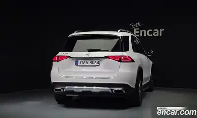 Mercedes-Benz GLE-Class 2023 2.0 гидро в Москве № 162054, миниатюра 4