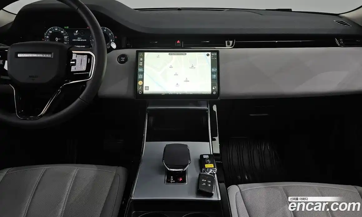 Land Rover Range-Rover Evoque 2024 2.0 гидро в Москве № 165929, фото 14