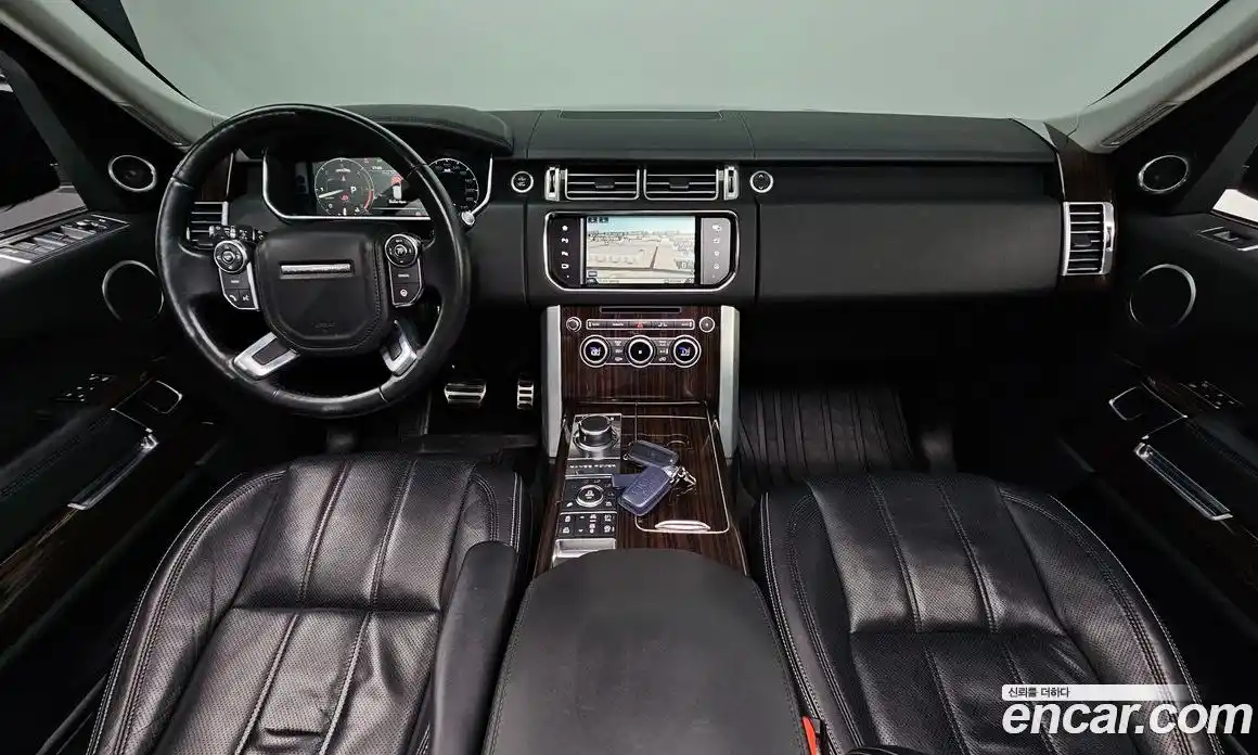Land Rover Range-Rover 2016 4.4 гидро в Москве, фото 7