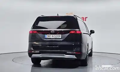Kia Canival 2021 2.2 гидро в Москве № 1685169, миниатюра 4