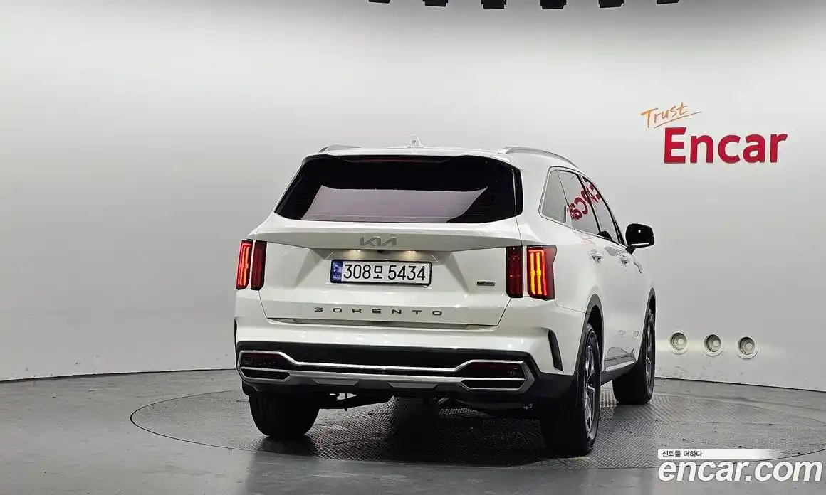 Kia Sorento 2022 1.6 гидро в Москве, фото 4