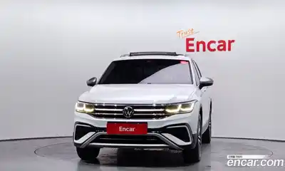 Volkswagen Tiguan 2022 2.0 гидро в Москве № 168790, миниатюра 3