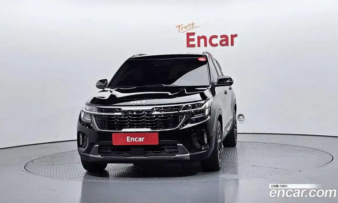 Kia Seltos 2022 1.6 гидро в Москве, фото 3