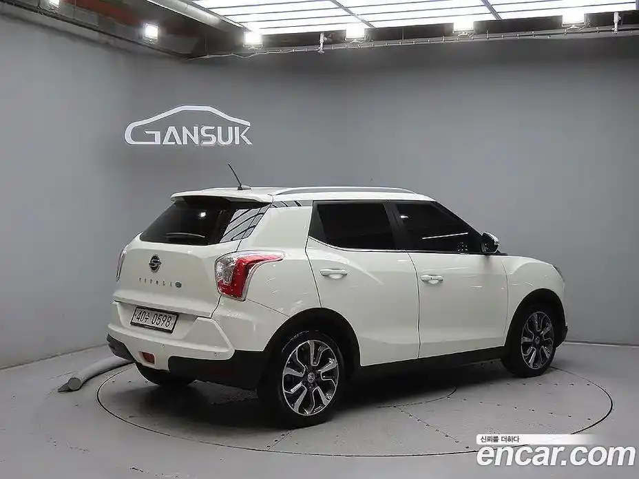 SsangYong TIBOLI 2015 1.6 гидро в Москве № 1759810, фото 3