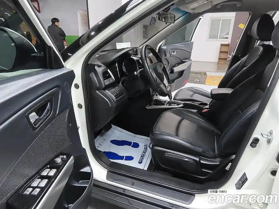 SsangYong TIBOLI 2015 1.6 гидро в Москве № 1759810, фото 8