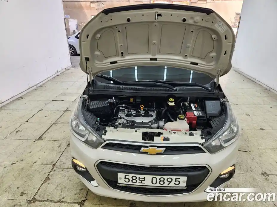 Chevrolet Spark 2016 1.0 гидро в Москве, фото 17