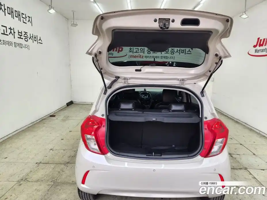 Chevrolet Spark 2016 1.0 гидро в Москве, фото 7