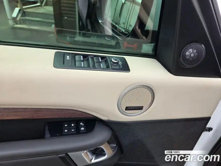 Land Rover Discovery 2020 3.0 гидро в Москве № 1764125, фото 18