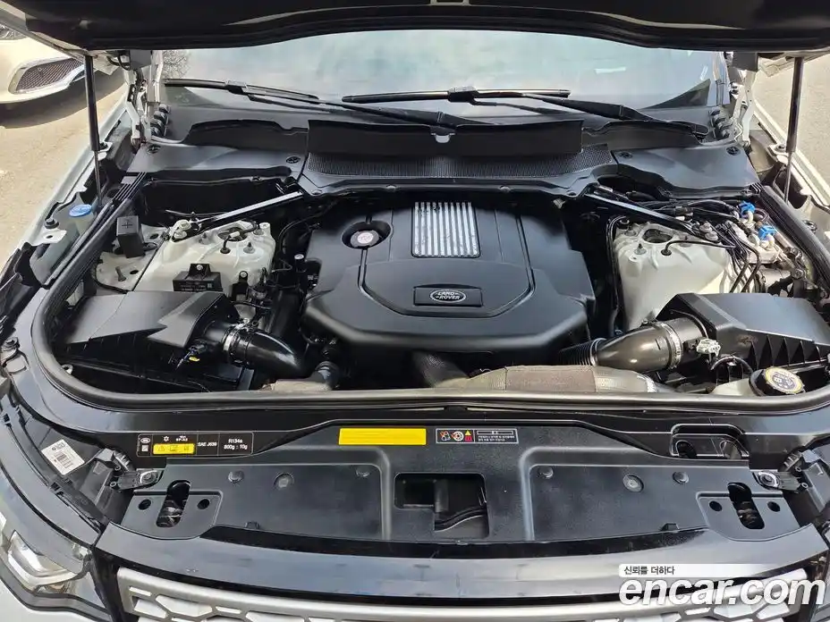 Land Rover Discovery 2020 3.0 гидро в Москве № 1764125, фото 6