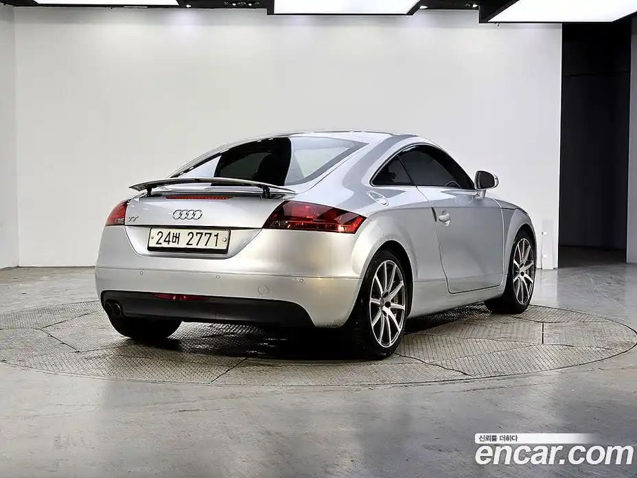 Audi TT 2009 2.0 гидро в Москве № 1836600, фото 4