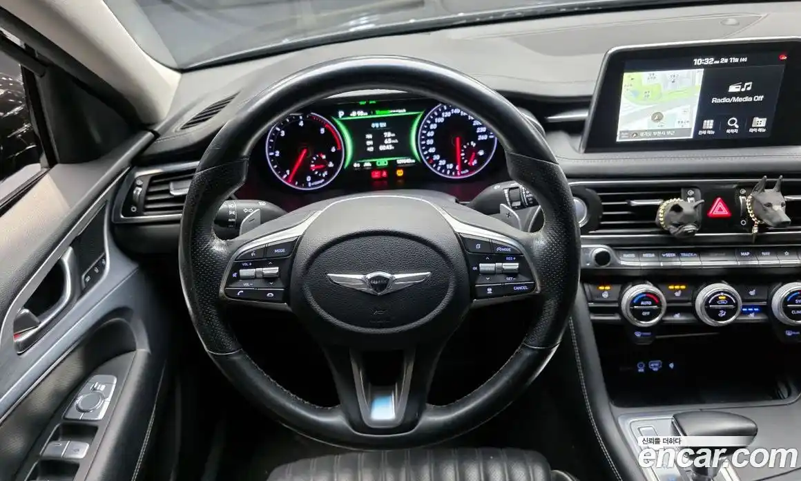 Genesis G70 2018 2.2 гидро в Москве № 18726, фото 13