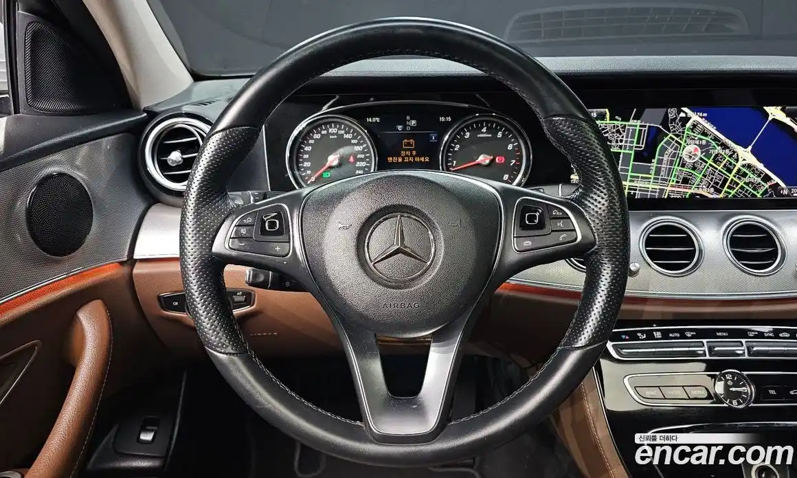 Mercedes-Benz E-Class 2018 2.0 гидро в Москве, фото 13