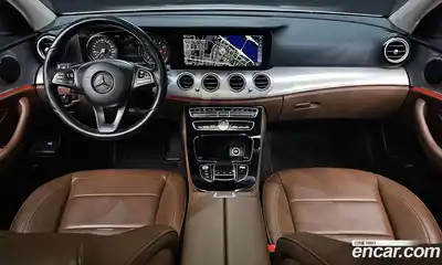 Mercedes-Benz E-Class 2018 2.0 гидро в Москве, миниатюра 7