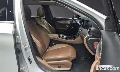 Mercedes-Benz E-Class 2018 2.0 гидро в Москве, миниатюра 10