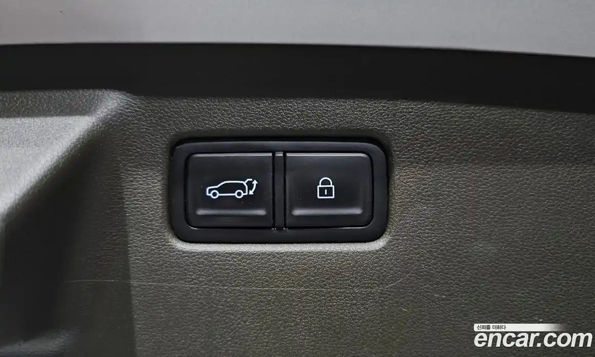 Hyundai Santa Fe 2023 1.6 гидро в Москве № 1977223, фото 29