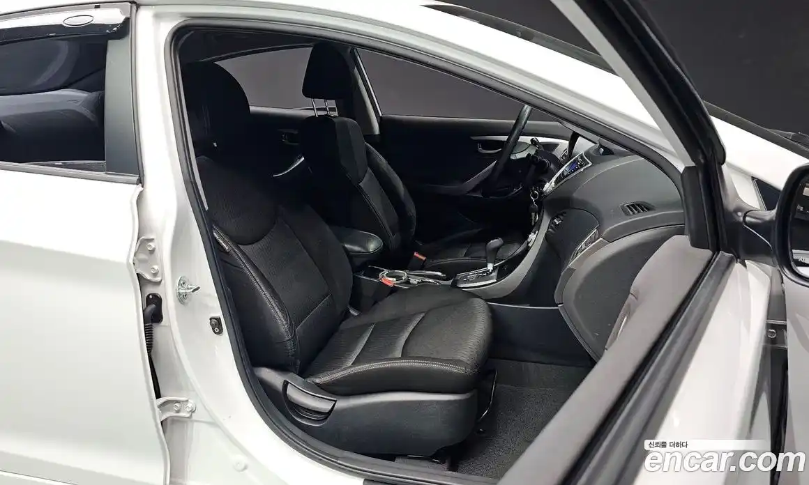 Hyundai Avante 2011 1.6 гидро в Москве, фото 18